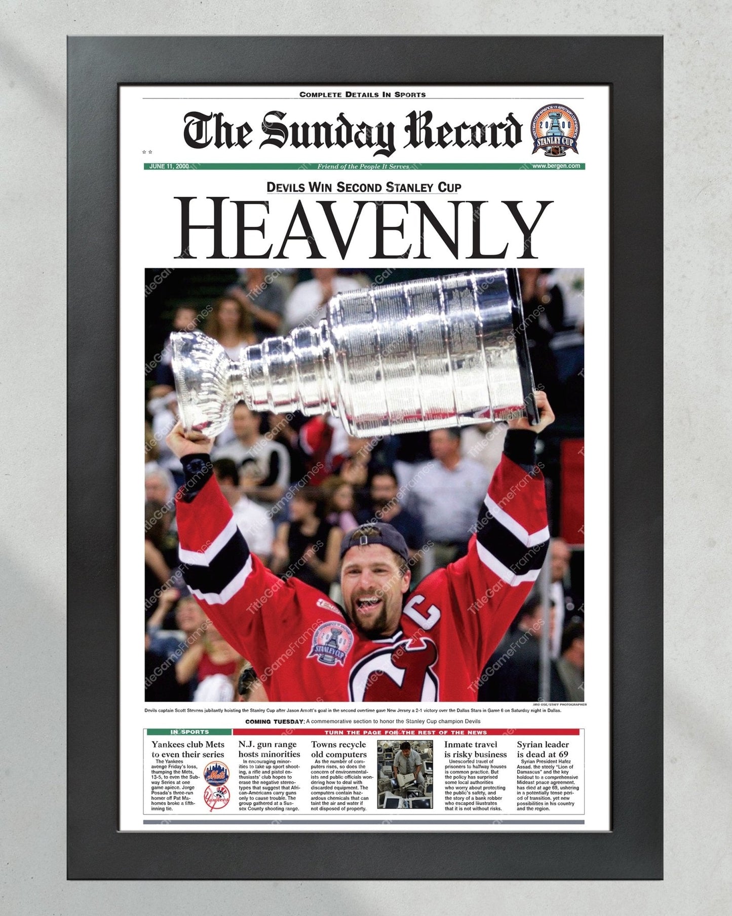 2000 NJ Devils Stanley Cup Champions Framed Newspaper Front Page Print - Title Game Frames